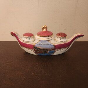 French Ceramic Shaker Set